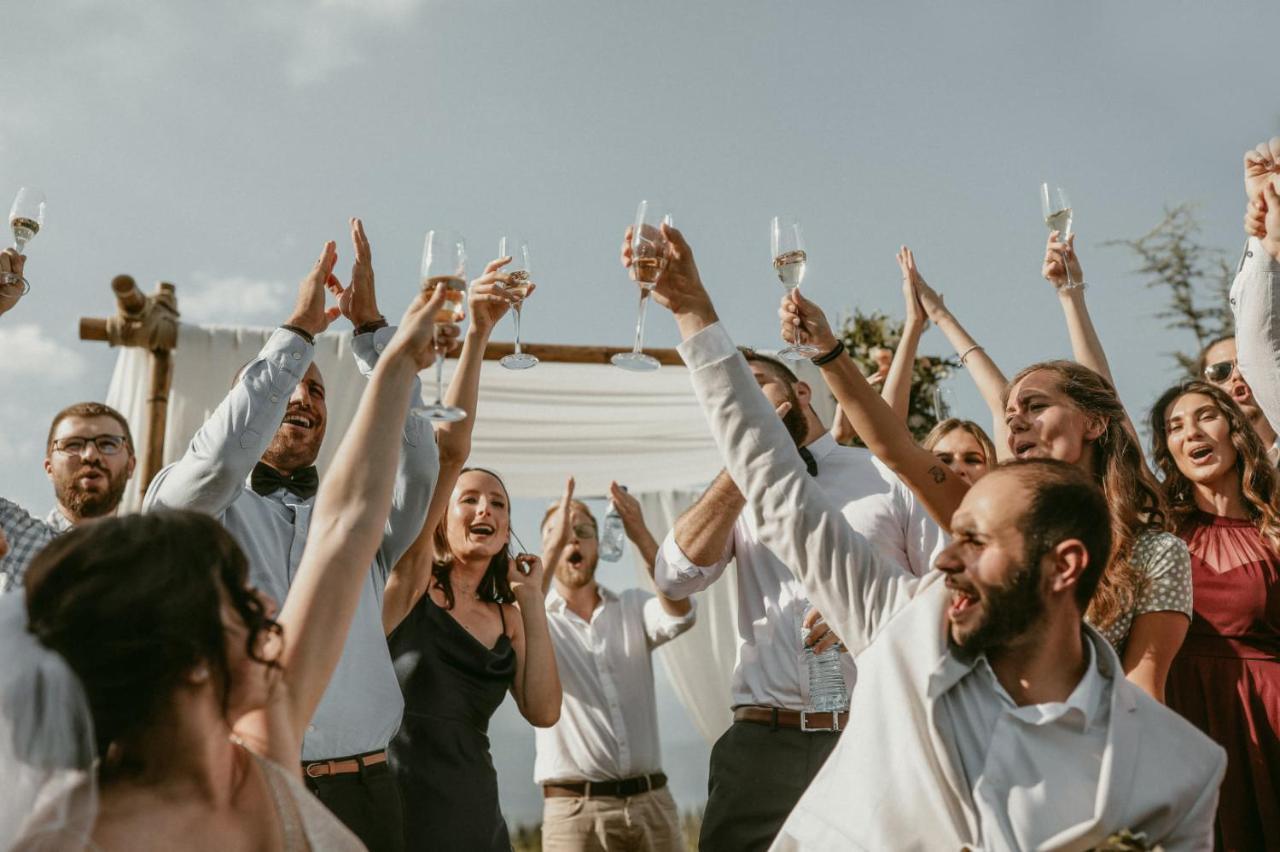 Chateau Mosmieri Hotel & Winery テラヴィ エクステリア 写真